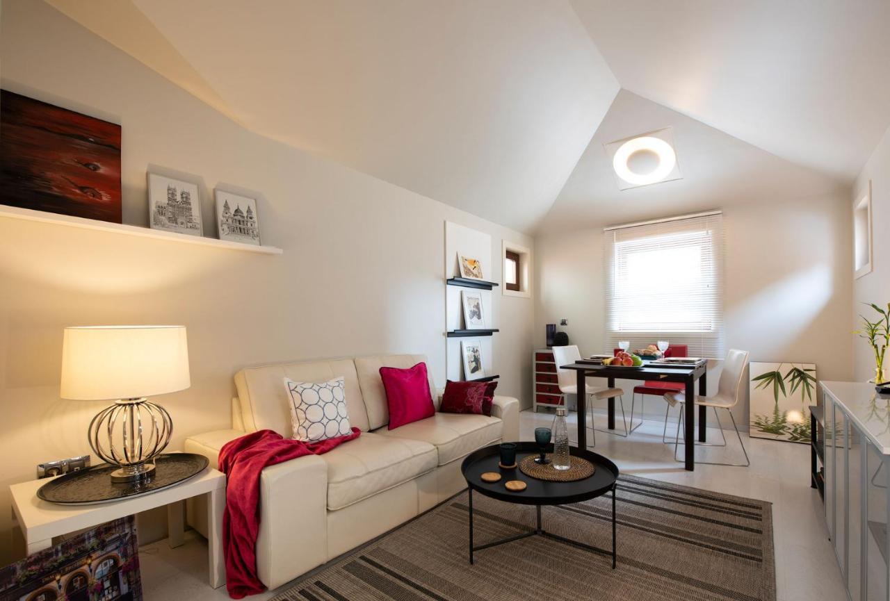Maravilloso Y Acogedor Atico En Casco Historico Apartment